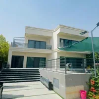 ویلا مدرن استخر اروپایی