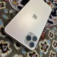 آیفون 11 pro max گلد امارات