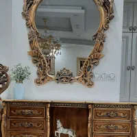 اینه و کنسول چوب سلطنتی