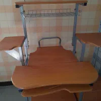 میز کامپیوتر