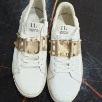 کتونی ولنتینو اصل ایتالیا|کیف، کفش، کمربند|رباط‌کریم, نصیرشهر|دیوار