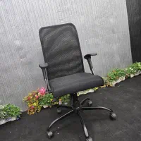 صندلی اداری کرکره ای توری فرم دار طبی