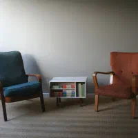 روانشناس بالینی دارای پروانه اشتغال / حضوری، تلفنی