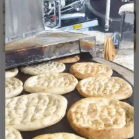 شاطر و خمیرگیر نانوایی