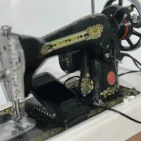 چرخ خیاطی ژانومه سالمو تمیز  در حد نو