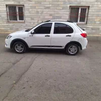 کویک ار سفید مشکی مدل۱۴۰۰|خودرو سواری و وانت|همدان, |دیوار