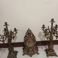شمعدان و ساعت تزیینی
