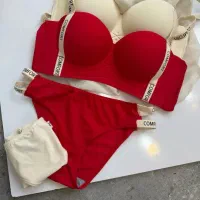 بوتیک دلسا|لباس|آران و بیدگل, |دیوار