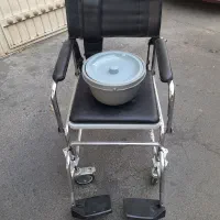 ویلچر حمام دستشوی