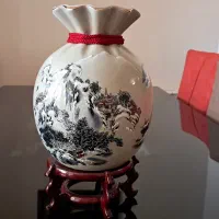گلدان چینی پایه دار|صنایع دستی و سایر لوازم تزئینی|بومهن, |دیوار