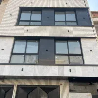 ۳طبقه نوساز استخردار تهاتر با کلنگی۳۰۰متری منطقه۲۲