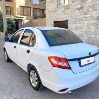 ساینا مدل ۹۸ بی رنگ بدونه ترک سالم کم کار|خودرو سواری و وانت|قزوین, |دیوار