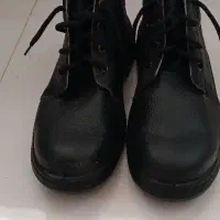 کفش|کیف، کفش، کمربند|صدرا-فارس, فاز ۲|دیوار