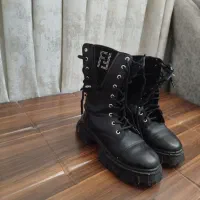 بوت‌دخترانه