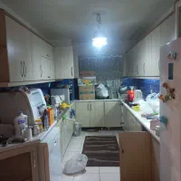 ۳خوابه با پارکینگ وانباری پایین ورزشگاه