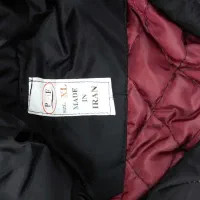 کاپشن|لباس|سلماس, |دیوار