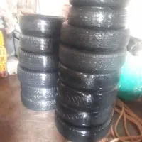 تعدادی لاستیک سالم