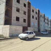 واحداپارتمان طبقه ی دوم فروشی