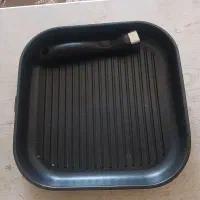 ماهیتابه چدن ۲۸×۲۸ بدون سر