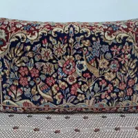 پشتی دستبافت طرح کبکی کرمانی