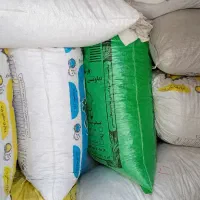 نان خشک تمیز