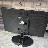 فروش دو عدد مانیتور کاملا سالم|قطعات و لوازم جانبی رایانه|خمین, |دیوار