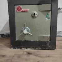 گاو صندوق در همدان|ابزارآلات|همدان, |دیوار