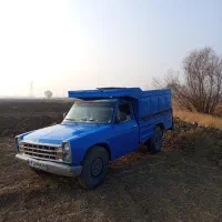 نیسان وانت ۷۲