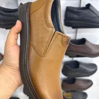 حراج کفش چرم تبریز در بهبهان