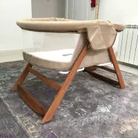 تخت و گهواره نوزاد