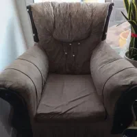 یک دست مبل هفت نفره سالم|مبلمان خانگی و میز عسلی|گلبهار, شهر جدید گلبهار|دیوار