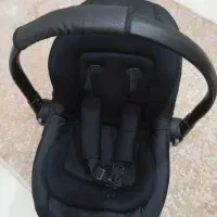 کریر و صندلی ماشین نوزادی