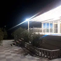 باغ ویلا شیک گرمایش کف خواب ستخردار با کولرگازی|اجارهٔ کوتاهمدت ویلا و باغ|اصفهان, نصرآباد|دیوار