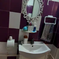 روشویی به همراه شیر و آیینه