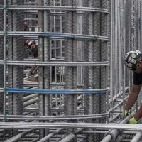 کارگر ماهر آلماتور بندی