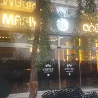 مغازه 110متری با بر ده متر و ارتفاع 5متری