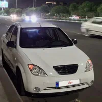 تیبا صندوقدار
