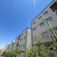 خیابان ظفر*خوش‌نقشه *غرق نور/پارکینگ سندی