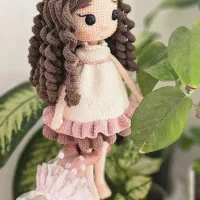 عروسک دست بافت تزیینی