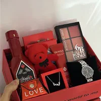 ولنتاین کادو عروسک ولنتاین حک چهره .گل تولد طلا