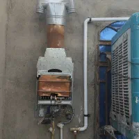 تعمیر آبگرمکن لوله کشی آب و گاز