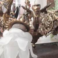 لوستر برنز هشت شاخه و هشت فرشته برنز