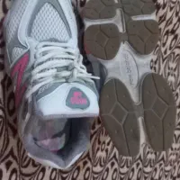 کتانی خارجی|کیف، کفش، کمربند|تاکستان, |دیوار