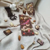 شکلات یلدایی