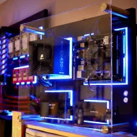 فروشنده و خریدار کیس وکامپیوتر و مانیتورسالم وخراب|قطعات و لوازم جانبی رایانه|تهران, ایرانشهر|دیوار