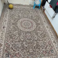 فرش ۶متری کاملآ سالم تمیز