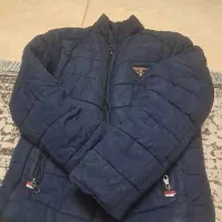 کاپشن|لباس|شاهین‌شهر, فردوسی|دیوار