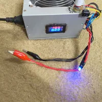 منبع تغذیه متغیر 15 آمپر مدام