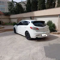 مزدا۳ هاچبک مدل۹۰ تیپ۳تمیز