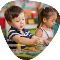 استخدام مربی کودک